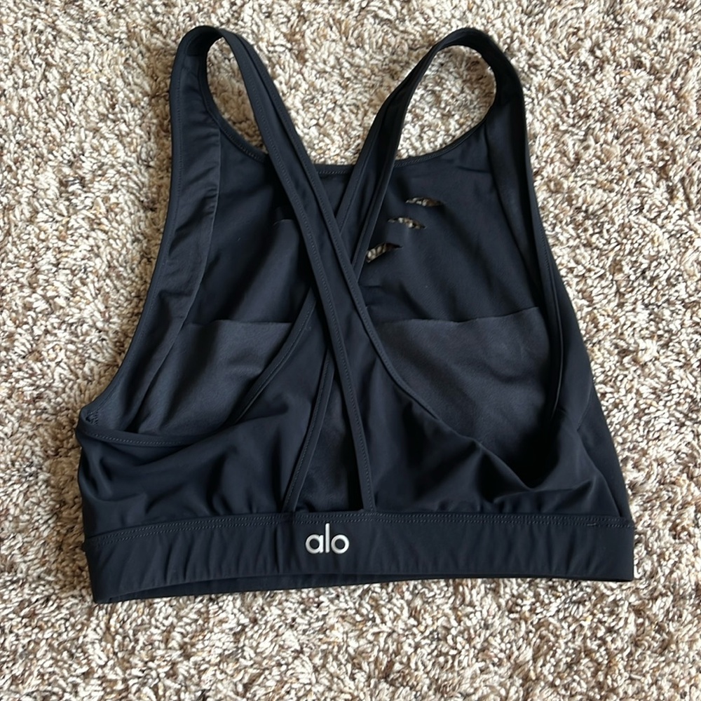 Alo yoga cropped tank size XS